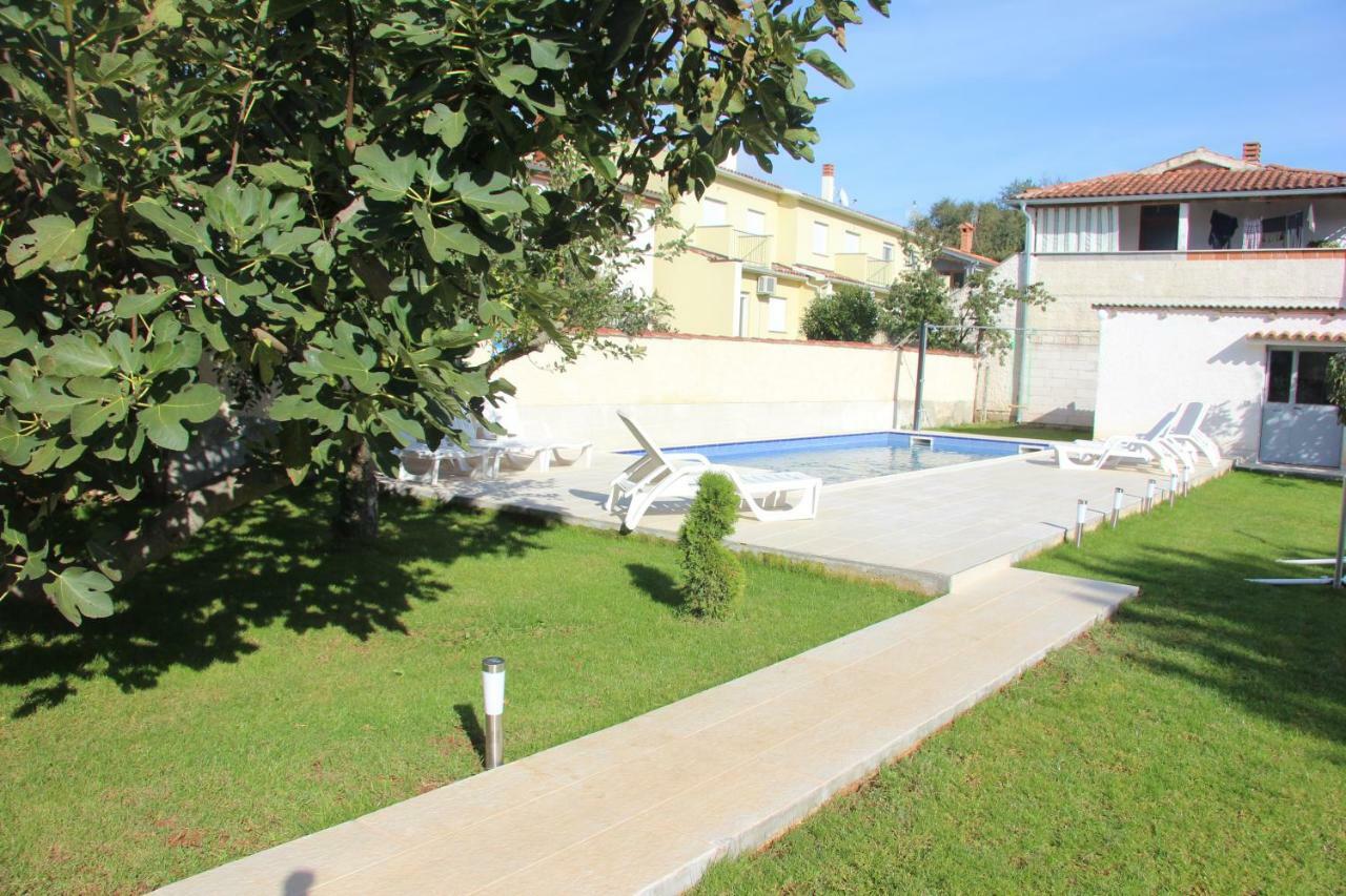 Vacation House "Viola" Fažana Exterior foto